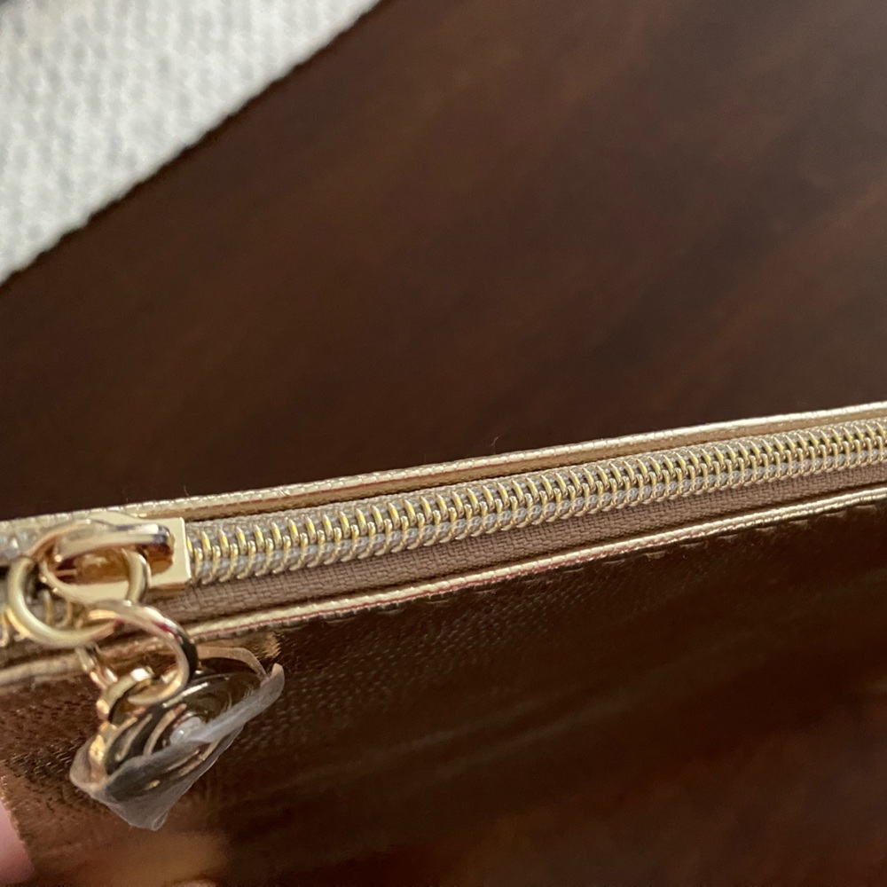 NWT! Lancome brand metallic gold tone zippered bag/pouch - Picture 4 of 12